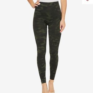 Spanx Look at Me Now green camo seamless leggings